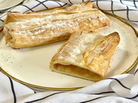 Штрудель яблочный, 200 гр — Жуковский хлеб